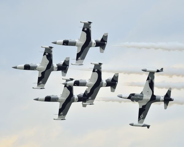 — — - The Black Diamond Jet Team performing at Sun n Fun 2013, Lakeland Linder Airport, Florida