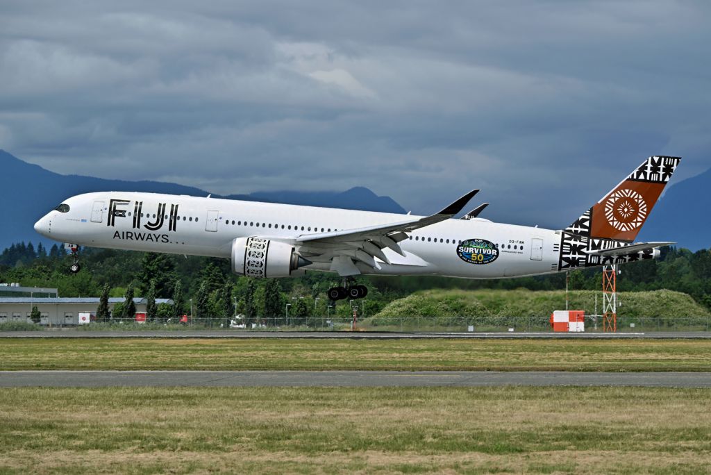 Airbus A350-900 (DQ-FAM)