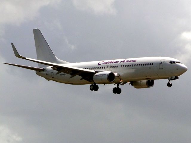 Boeing 737-800 (9Y-MBJ)