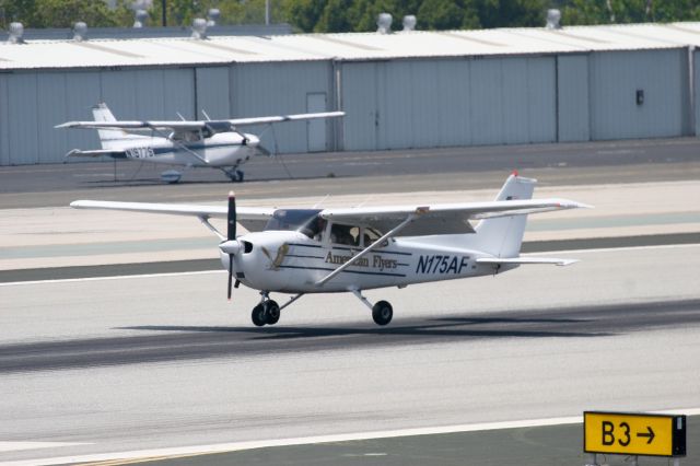 Cessna Skyhawk (N175AF)