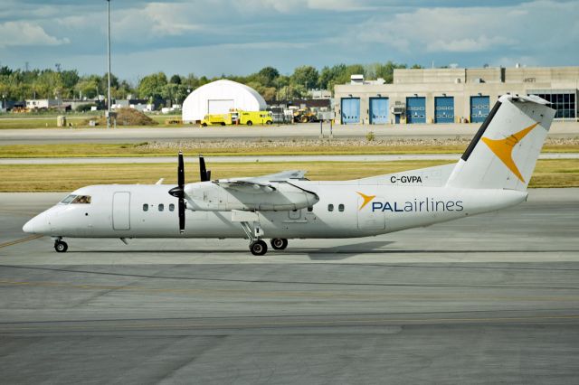 de Havilland Dash 8-300 (C-GVPA)