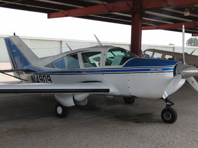 BELLANCA Viking (N14909)