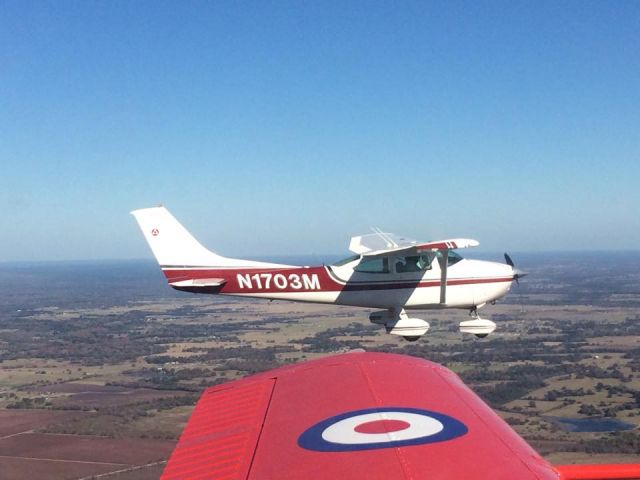 Cessna Skylane (N1703M)