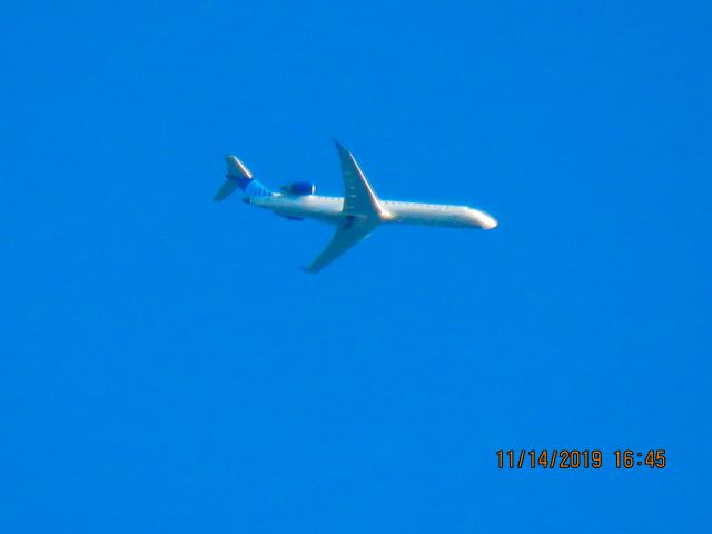 Canadair Regional Jet CRJ-700 (N506GJ)