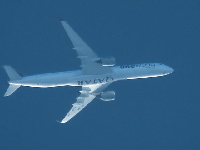 Airbus A350-1000 (A7-ANE)