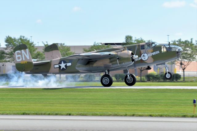 North American TB-25 Mitchell (N10V) - Touchdown runway 19 08-27-22