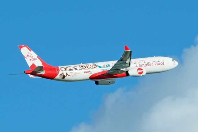 Airbus A330-300 (9M-XXF) - Airbus A330-.343 Air Asia X 9M-XXF departed R21 18.11/17