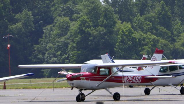 Cessna 152 (N25480)