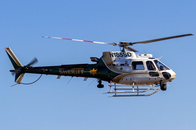 Eurocopter AS-350 AStar (N185SD)