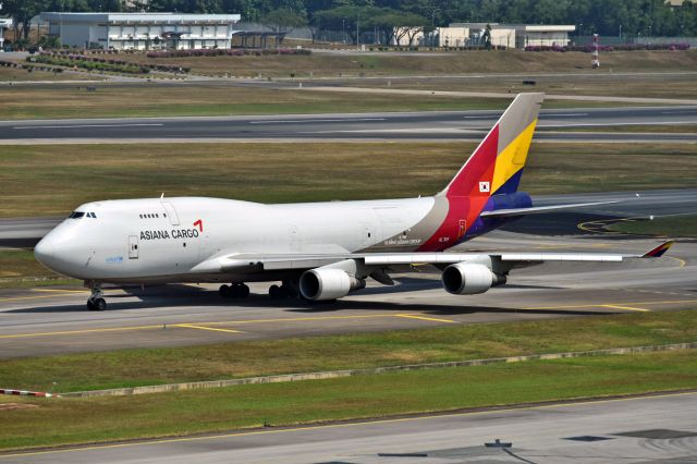 Boeing 747-400 (HL7415)