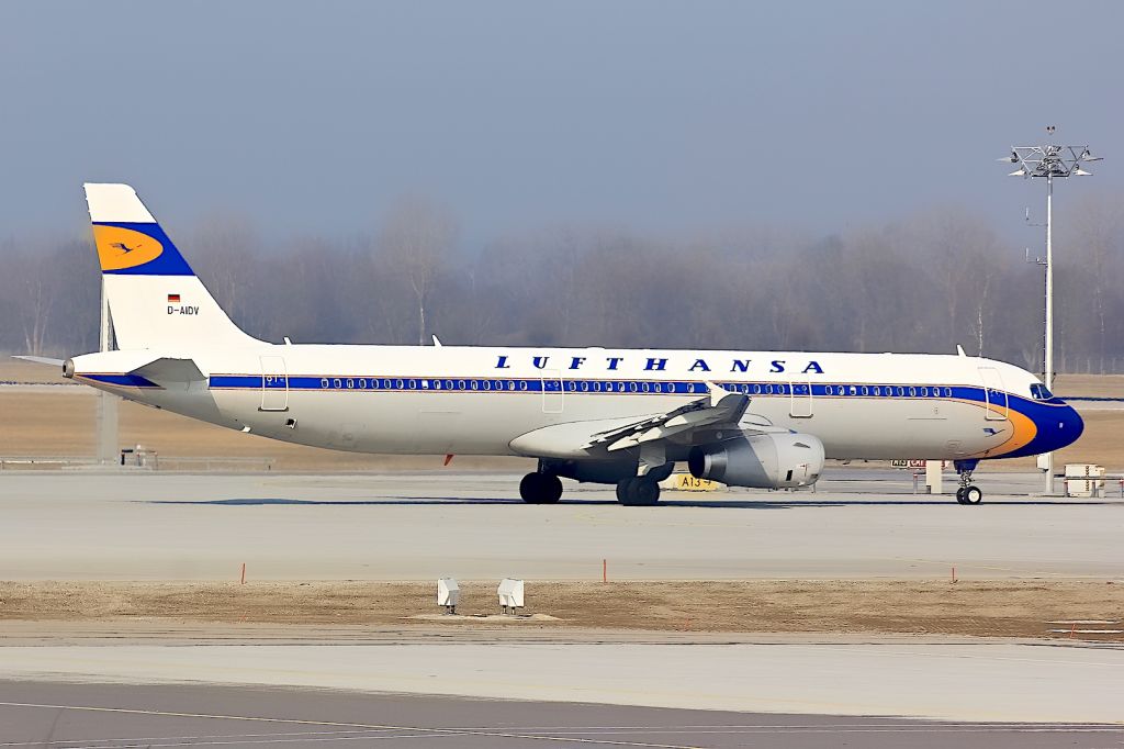 Airbus A321 (D-AIDV)