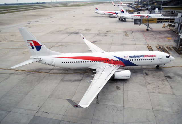 Boeing 737-800 (9M-MLN)