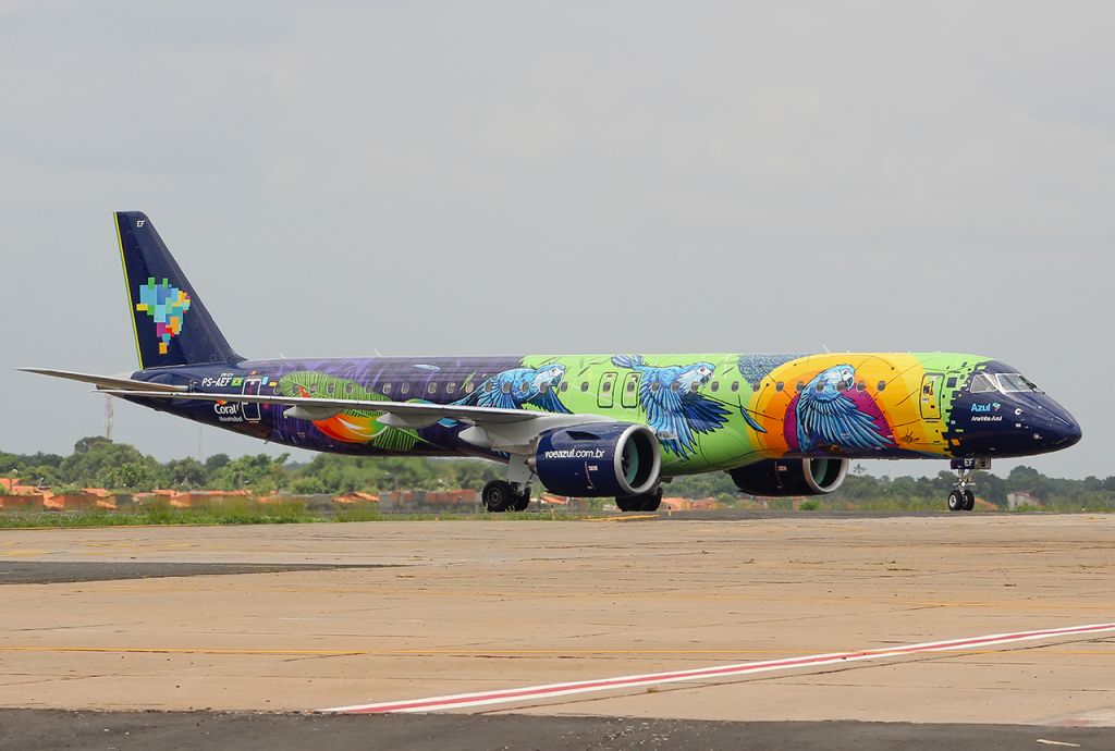 EMBRAER ERJ-190-400 (PS-AEF) - PS-AEF Embraer E195-E2 (ERJ 190-400 STD) br /Azul Linhas Aéreas Brasileiras