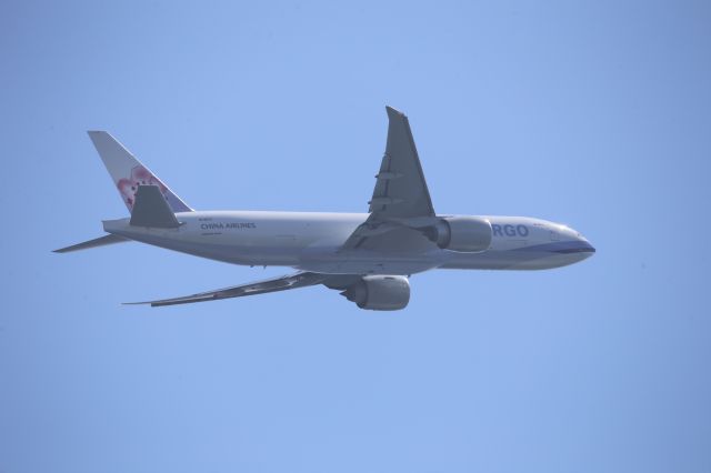 BOEING 777-200LR (B-18771)