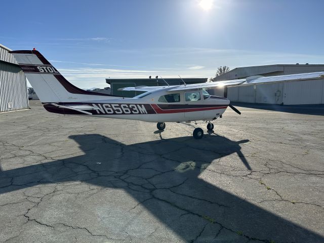 Cessna Centurion (N6563M)