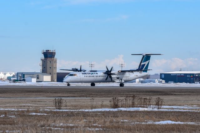 de Havilland Dash 8-400 (C-FKWE)