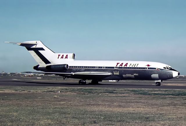 Boeing 727-100 (VH-TJD) - TRANS AUSTRALIA AIRLINES - BOEING 727-76 - REG : VH-TJD (CN 19254/298) - KINGSFORD SMITH INTERNATIONAL AIRPORT SYDNEY NSW. AUSTRALIA - YSSY (3/1/1977)