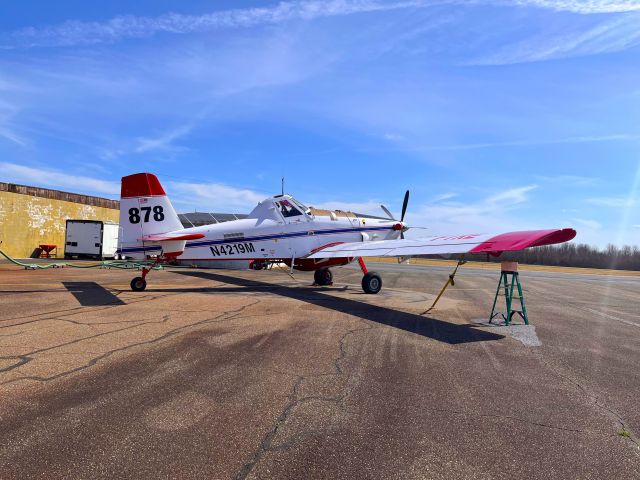 AIR TRACTOR Fire Boss (N4219M)