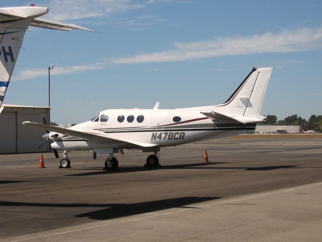 Beechcraft King Air 90 (N478CR)