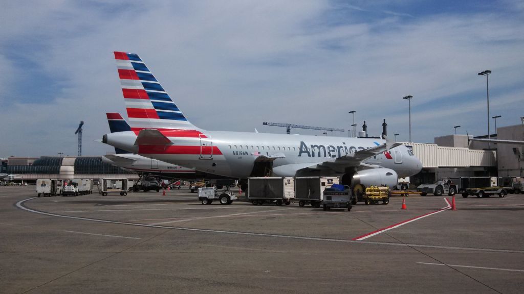 Airbus A319 (N819AW) - Love the new scheme!!!