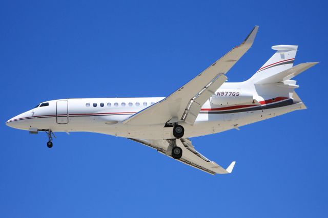 Dassault Falcon 7X (N977GS)