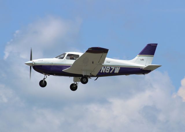 Piper Cherokee (N87W)