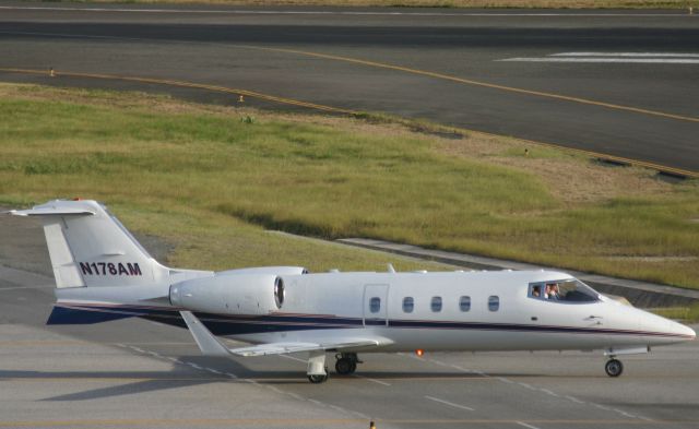 Learjet 55 (N178AM)