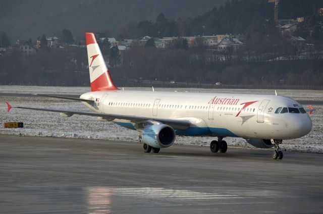 Airbus A321 (OE-LBE)