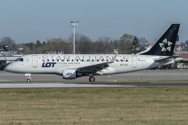 Embraer 170/175 (SP-LDC)