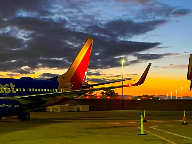 Boeing 737-700 (N922WN) - 01/25/23