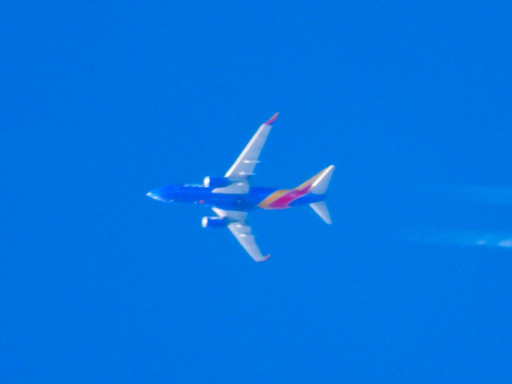 Boeing 737-700 (N709SW) - SWA1623