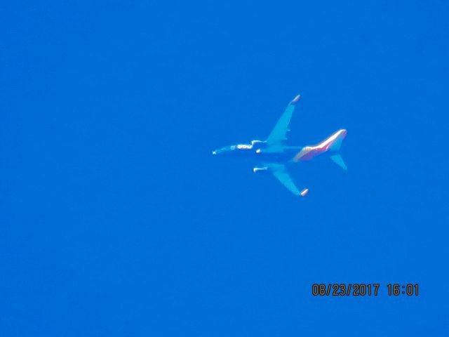 Boeing 737-700 (N784SW)