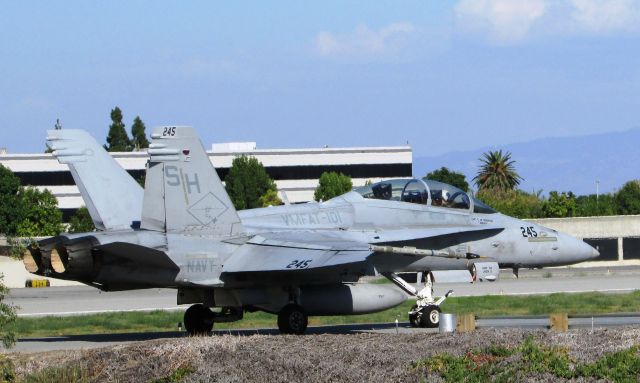 McDonnell Douglas FA-18 Hornet (16-4028) - F-18 from Marine Fighter Attack Training Squadron 101 based at Miramar, CA, taxiing to RWY 30.