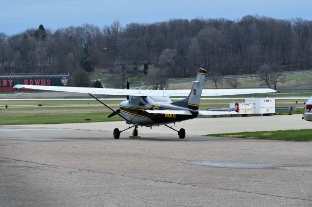 Cessna Skylane (N6HP)