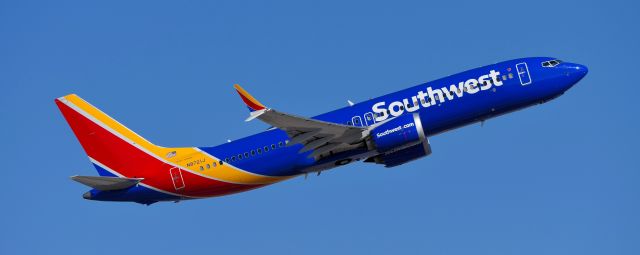 Boeing 737 MAX 8 (N8721J) - phoenix sky harbor international airport 16OCT21