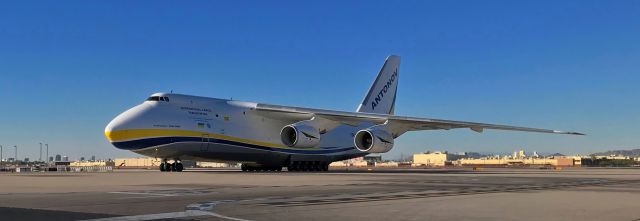 Antonov An-12 (UR-82029) - phoenix sky harbor international airport 28NOV20