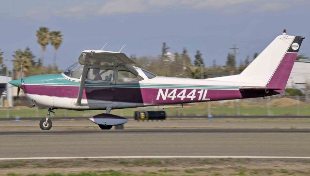 Cessna Cutlass RG (N4441L)