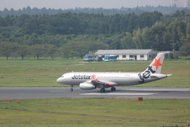 Airbus A320 (JA06JJ)