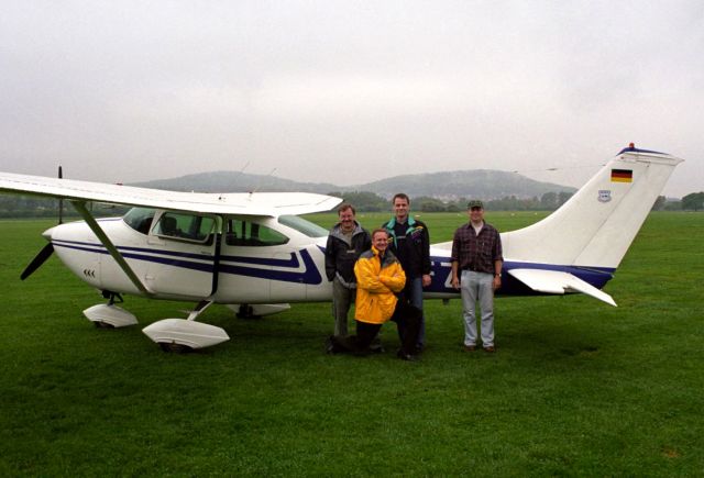 Cessna Skylane (D-EFZT) - At Gelnhausen (EDFG), Germany.
