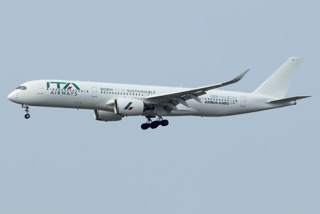 Airbus A350-900 (EI-IFD) - 'Itarrow 608', in the Born to be Sustainable livery, arriving from Rome