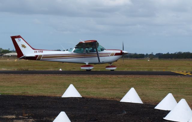 Cessna Skyhawk (VH-YPM) - Take off first flight after rebuild