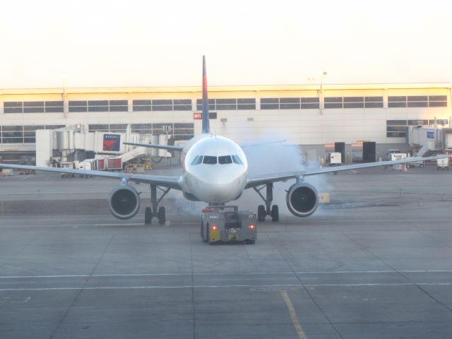 Airbus A320 —