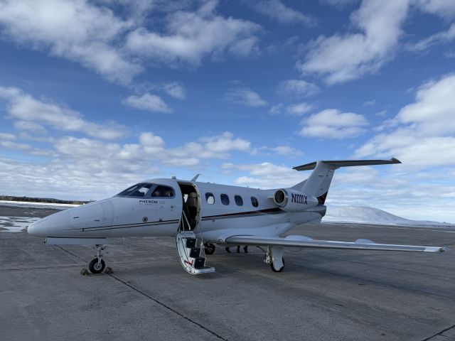 Embraer Phenom 100 (N1111X)
