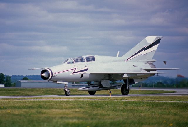 — — - New Castle Airport, Delaware;  Warbirds of Delaware