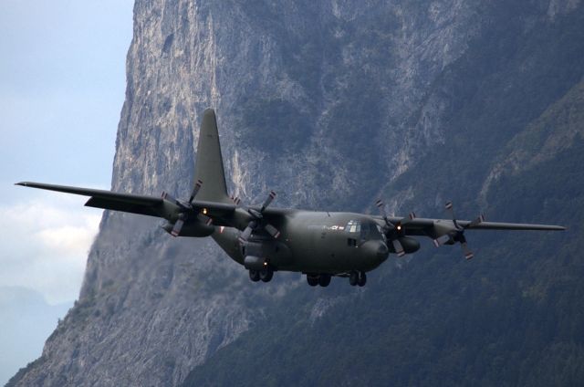 Lockheed C-130 Hercules (8TCC)