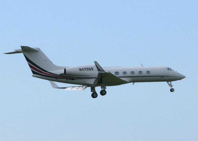 Gulfstream Aerospace Gulfstream IV (N470QS) - Landing on 23 at Shreveport Regional.