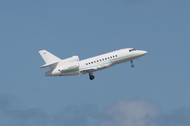 Dassault Falcon 900 (N889TD)