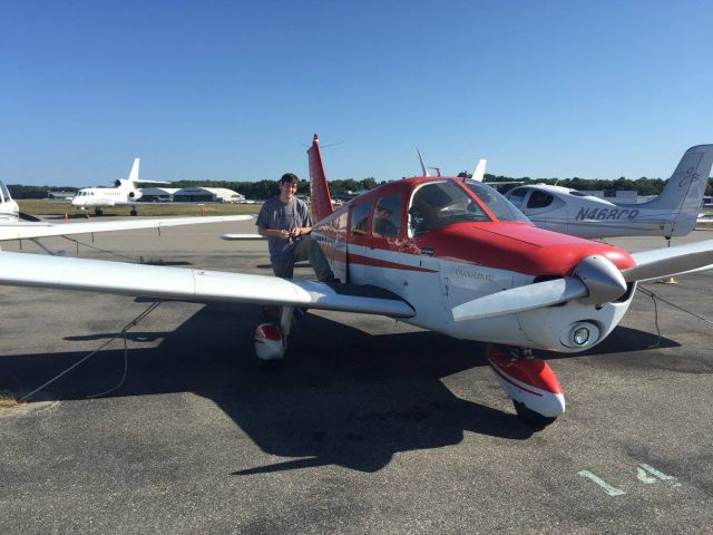 Piper Cherokee (N7331W)