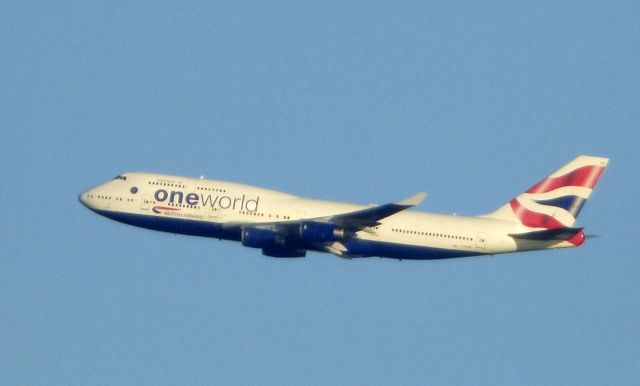 Boeing 747-400 (G-CIVK) - Shown here is a British Airways "One World" special livery Boeing 747-400 a few moments until landing in the Autumn of 2016.