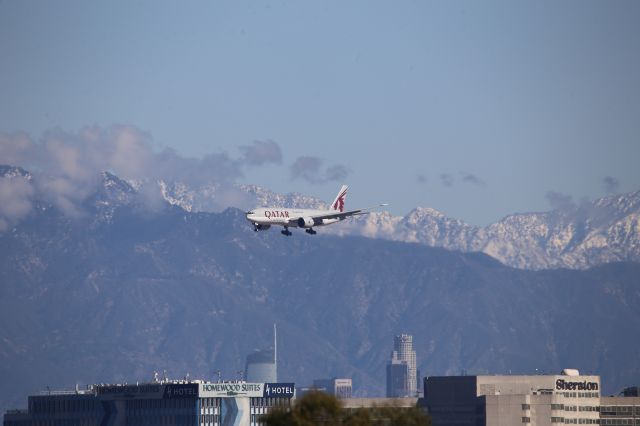 Boeing 777-200 (A7-BFC)